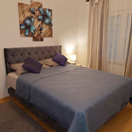 Apartments Tulipan - With Free Private Parking Garage Mostar Dış mekan fotoğraf