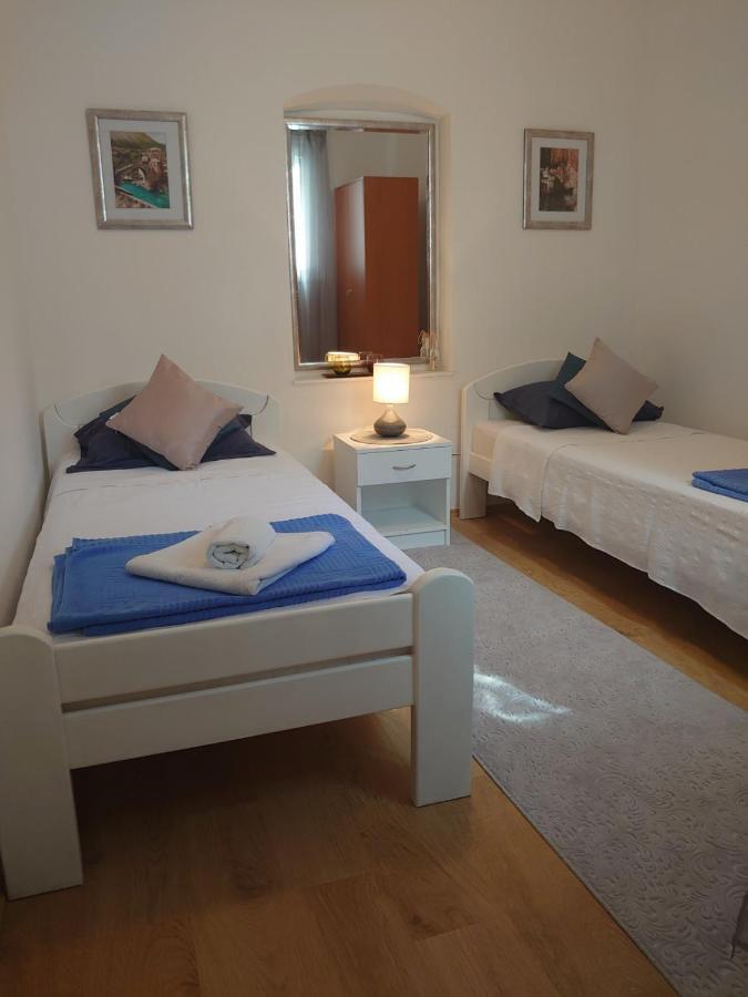 Apartments Tulipan - With Free Private Parking Garage Mostar Dış mekan fotoğraf