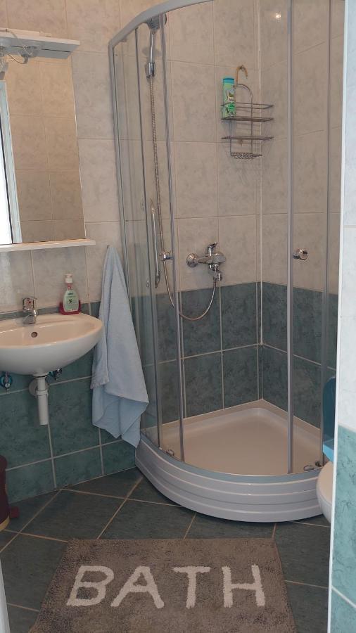 Apartments Tulipan - With Free Private Parking Garage Mostar Dış mekan fotoğraf