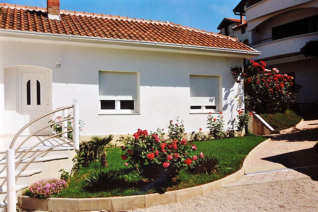 Apartments Tulipan - With Free Private Parking Garage Mostar Dış mekan fotoğraf