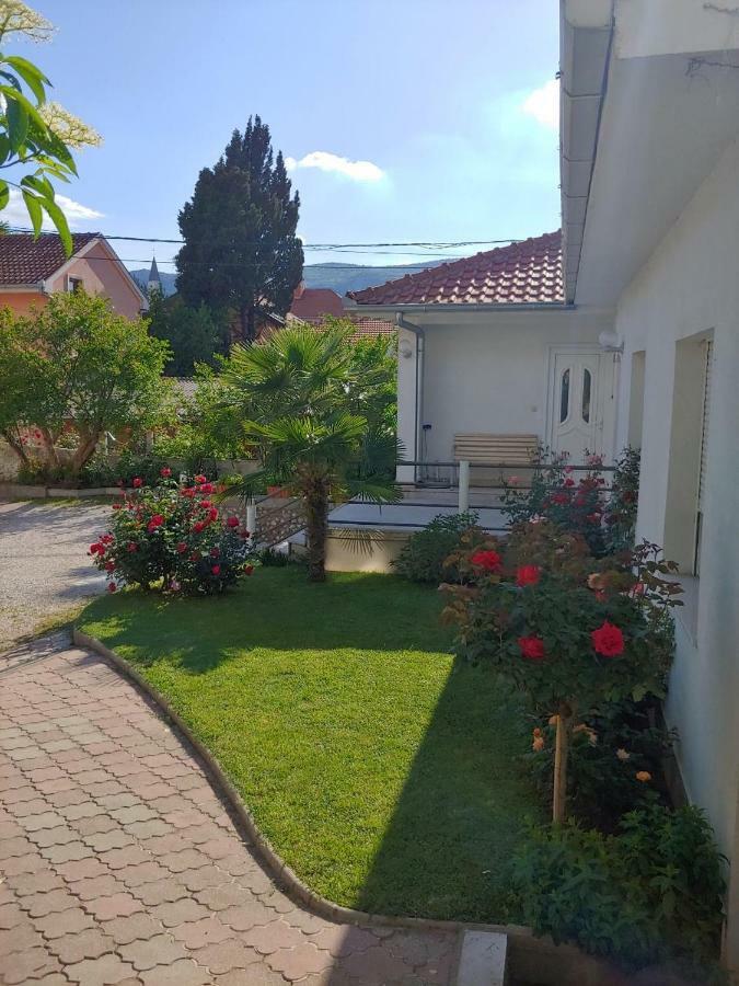 Apartments Tulipan - With Free Private Parking Garage Mostar Dış mekan fotoğraf